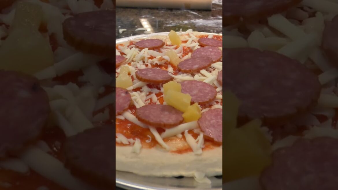 Hula Hawaiian Pizza: how i make