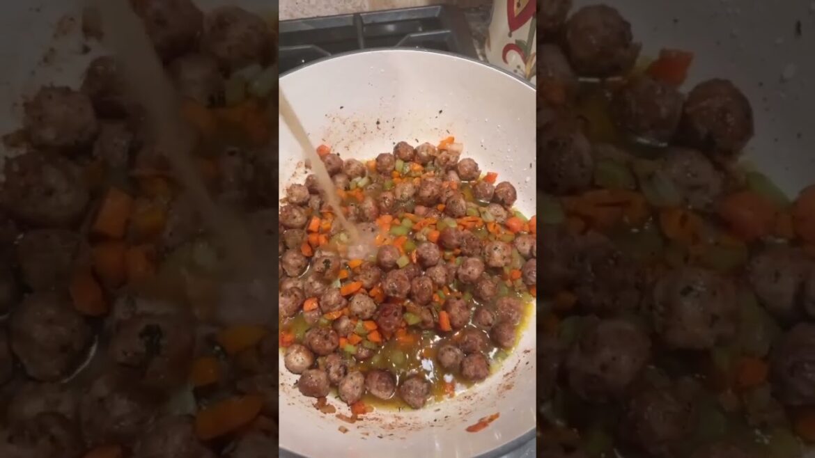 #italianweddingsoup #followformore #recipe #souprecipe #soupseason #italianamerican #familyrecipes