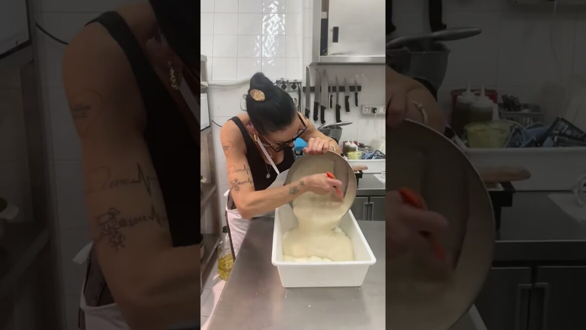 19/04/25 - Maria Cacialli: la pastiera napoletana