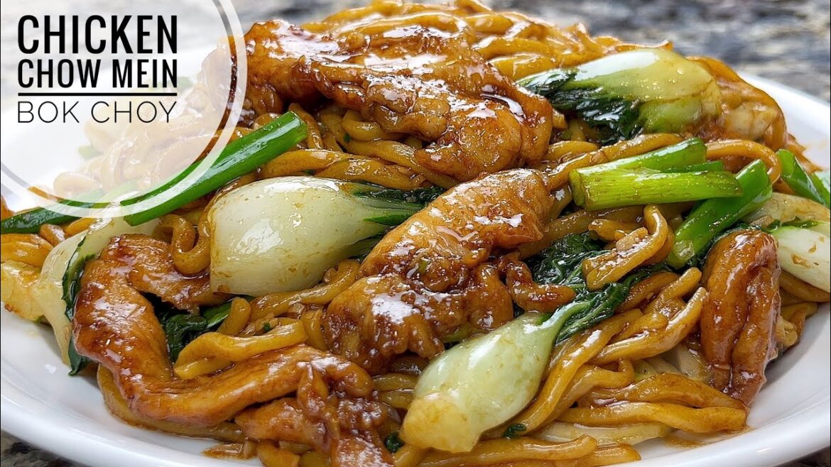 Chicken and Bok Choy Chow Mein | How To Make Chicken Chow Mein At Home