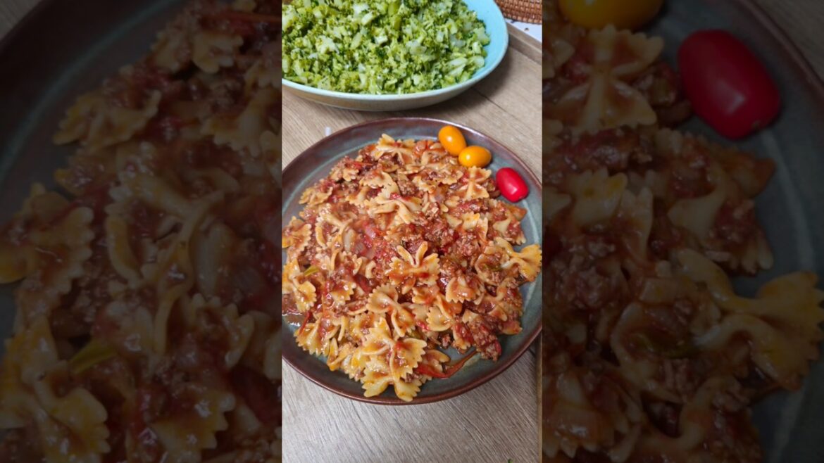 Klassische türkische Nudeln mit Hackfleisch Klassische türkische Nudeln mit Hackfleisch