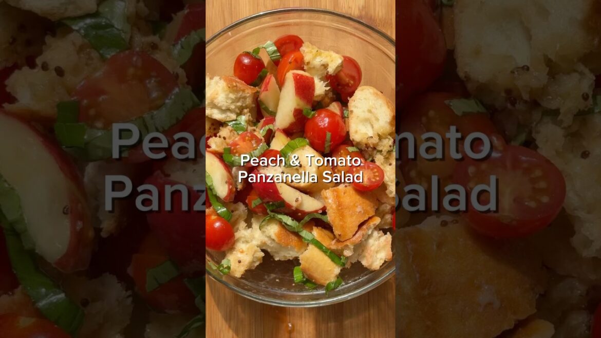this panzanella salad with Madhava Organic EVOO and Red Wine Vinegar is peak summer #recipe #summer