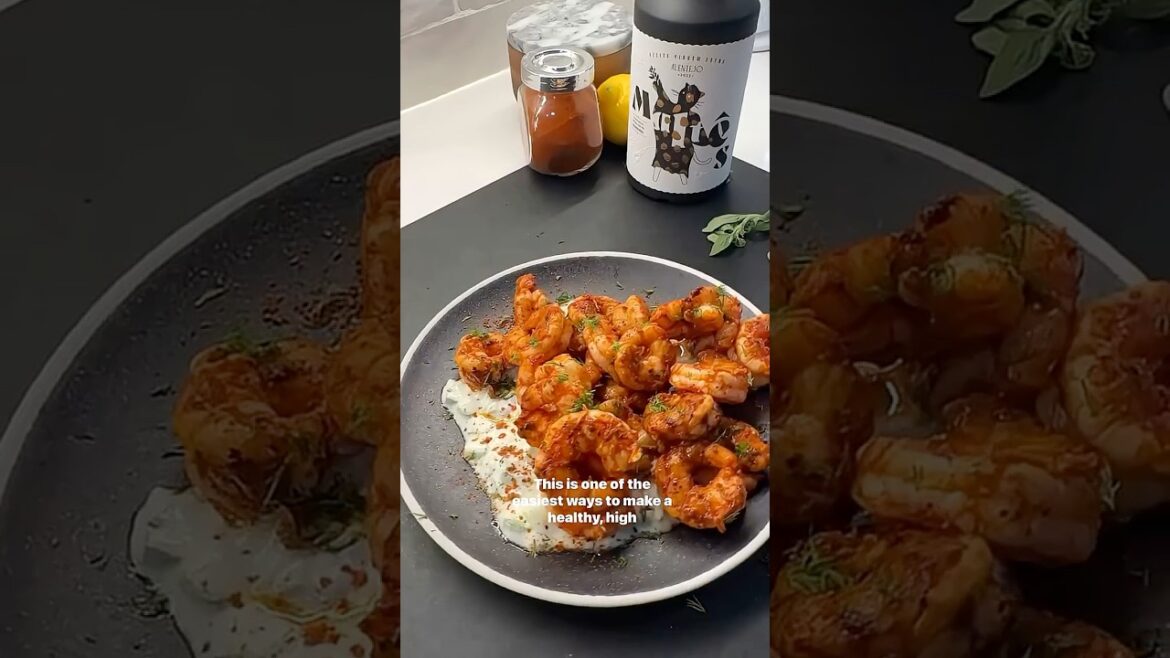 EASY & FLAVORFUL MEDITERRANEAN SHRIMP