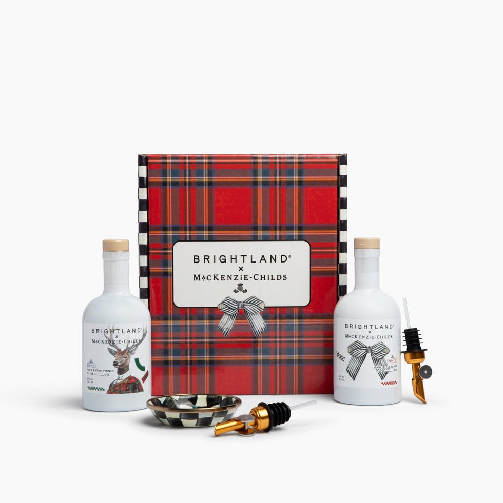 The Holiday Hosting Gift Set