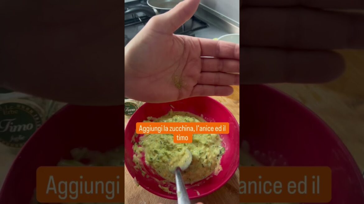 Frittelle di farina di ceci e zucchina, insaporite con anice e timo. #ayurveda #sattvicfood #food