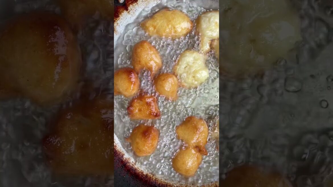 Frittelle siciliane di San Martino e Carnevale o sfinci o zeppole | ricetta tradizionale