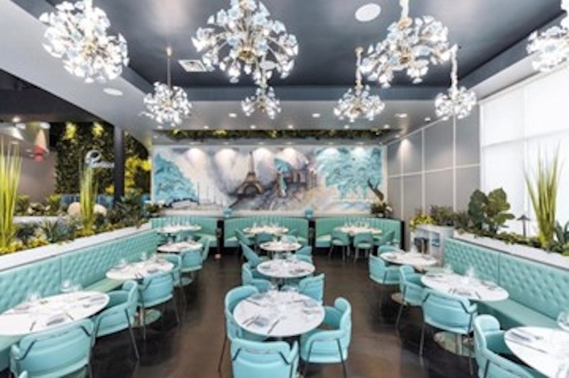 Wine Dinner at La Parisienne Overcast clouds