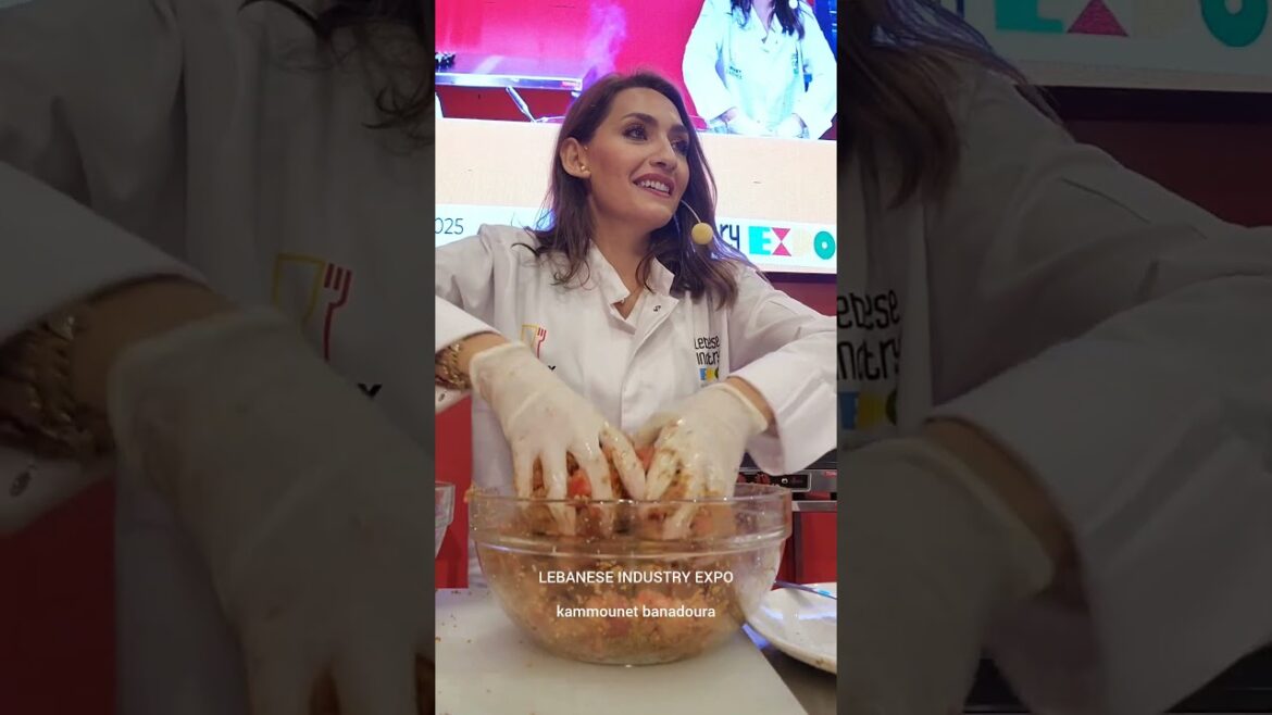 lebanese traditional dish.. kammounet el banadoura w el batata #kammouneh #كمونة