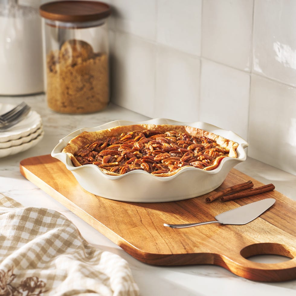 The Pioneer Woman Colette Ruffled-Edge Pie Pan