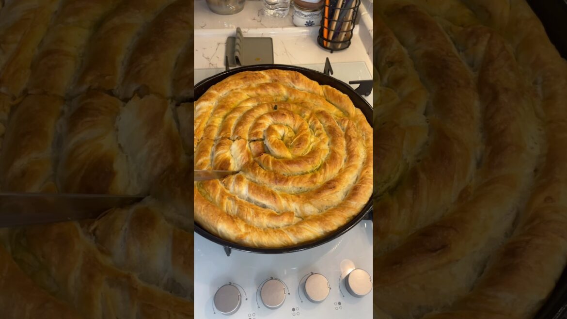 ISPANAKLI YUFKA BÖREĞİ