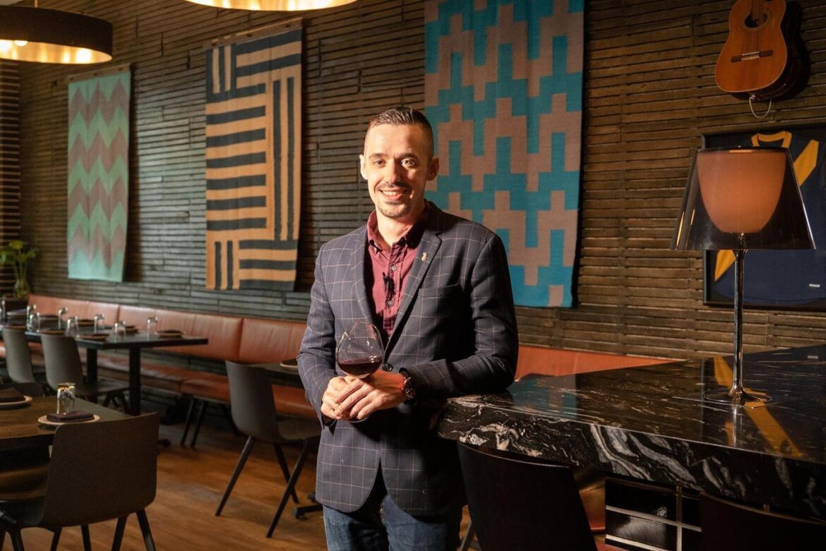 The Unexpected Red That Will Upgrade Your Thanksgiving Wine Plans The Unexpected Red That Will Upgrade Your Thanksgiving Wine Plans