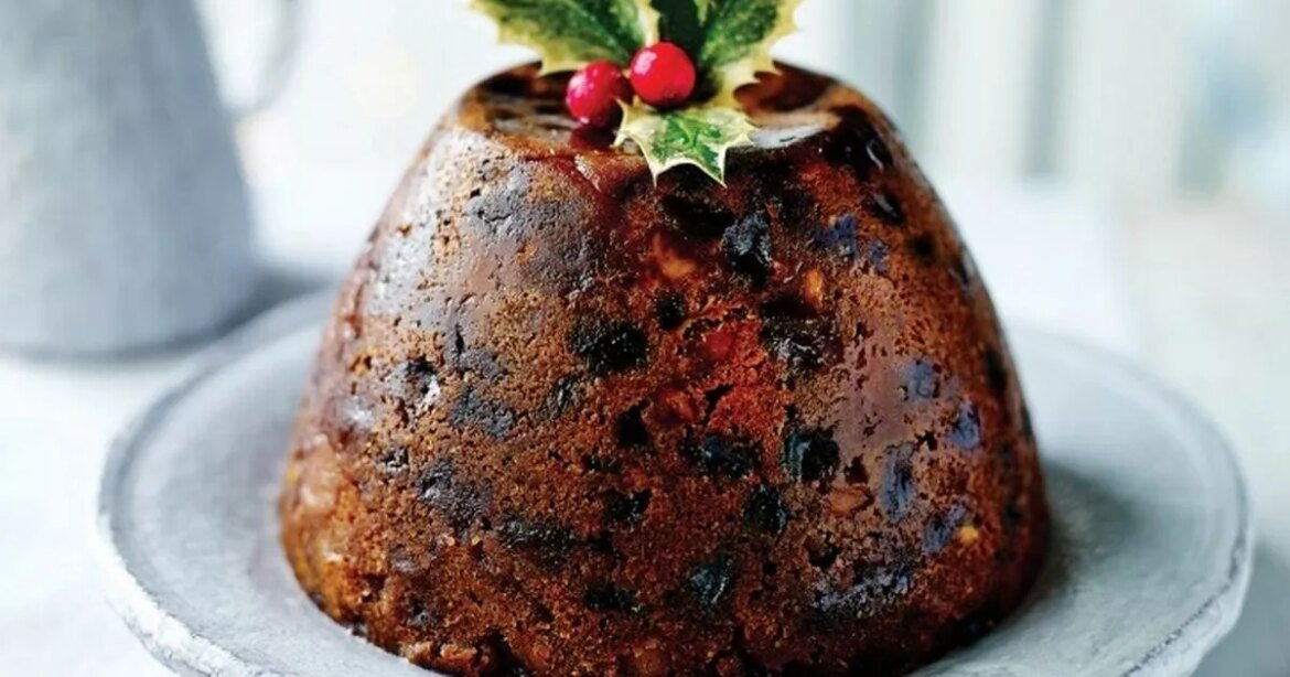 Christmas pudding fans urged to do one thing this week by Mary Berry Daily Mirror