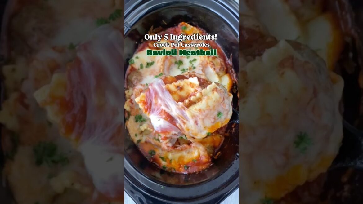 Crockpot Ravioli Meatball Casserole #slowcooker #crockpot #casserole Crockpot Ravioli Meatball Casserole #slowcooker #crockpot #casserole