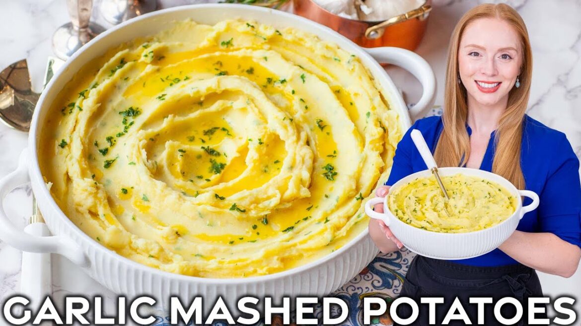 The Best Roasted Garlic Mashed Potatoes!!