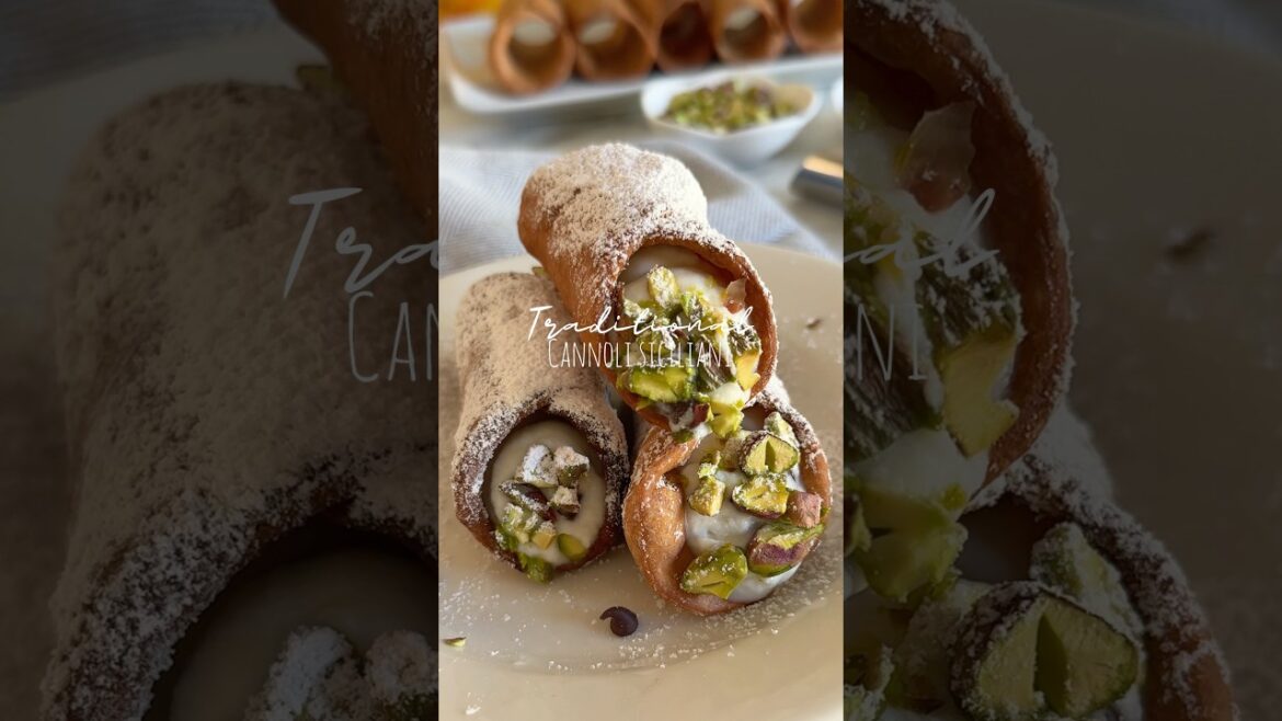 Traditional Sicilian Cannoli #italiandessert #recipe