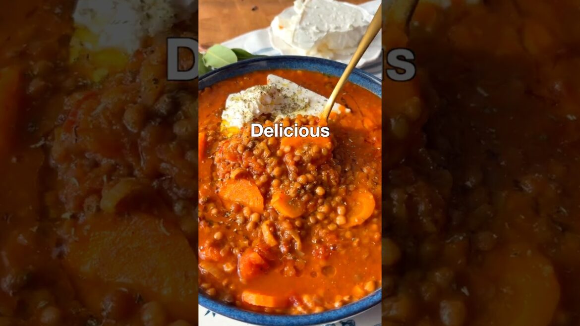 Greek Lentil Soup (Fakes Soupa)