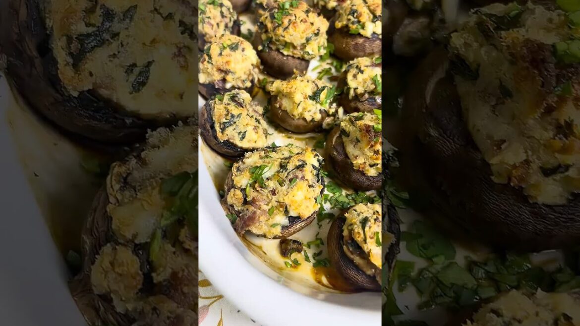 Stuffed Mushrooms, recipe link in pinned comment