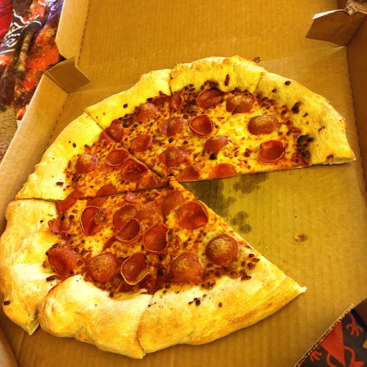 Pizza Hut, you had ONE job!
