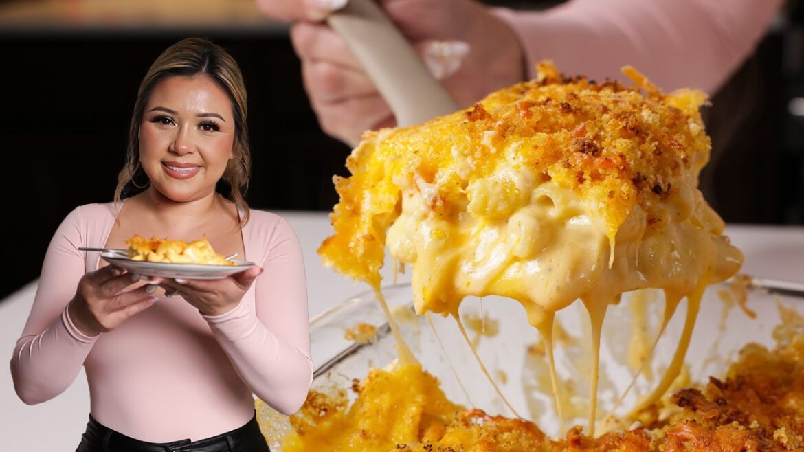 The Ultimate Creamy & Cheesy Holiday Mac and Cheese Recipe, Easiest Recipe Ever!!!