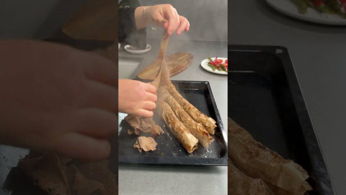 Viraler Döner aus dem Backofen - Iskender Kebap #viralfood #döner #iskender #tiktokfood #virslshorts