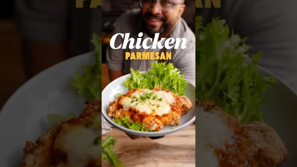 A cosy Chicken Parmesan you’ll want to make again ❤️ #easyrecipes #shorts #foodie A cosy Chicken Parmesan you’ll want to make again ❤️ #easyrecipes #shorts #foodie