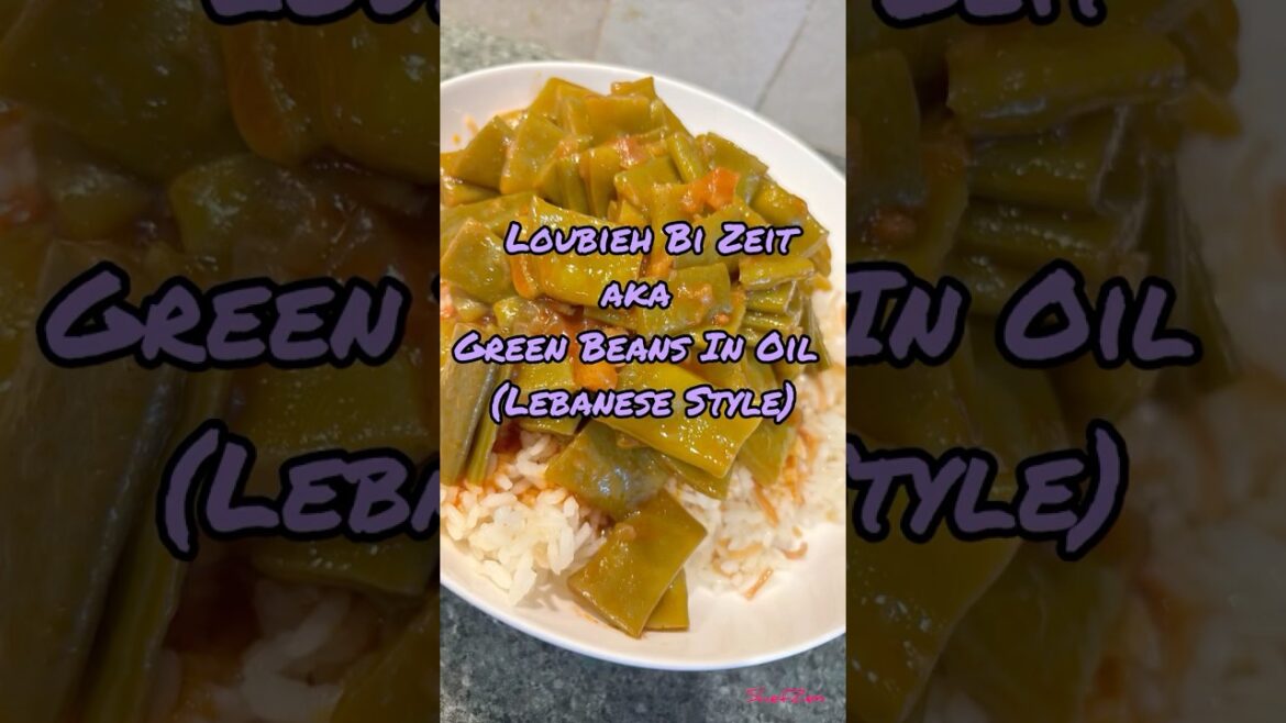 Homemade Green Beans In Oil aka Loubieh Bi Zeit (Lebanese Style) recipe in comments! #LoubiehBiZeit