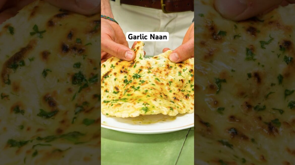 How to Make Garlic Naan with Only Four Ingredients! How to Make Garlic Naan with Only Four Ingredients!