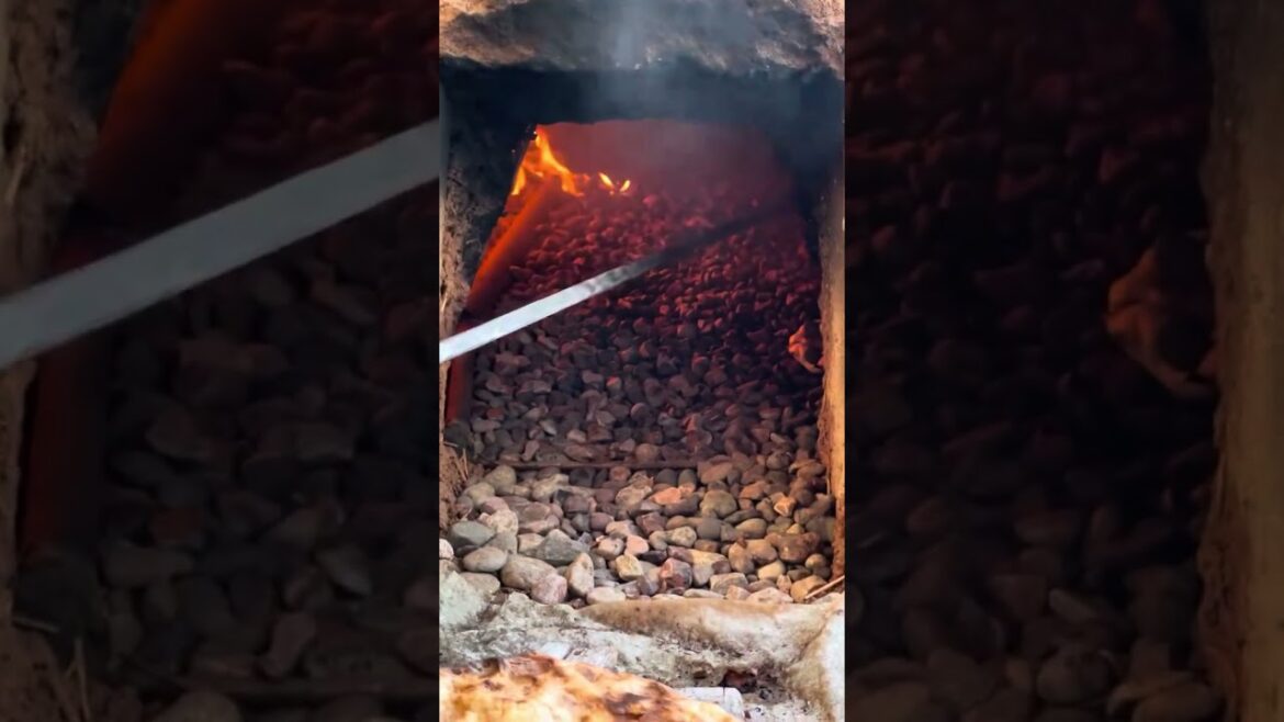 Moroccan Khobz – Traditional Round Bread from the Clay Oven