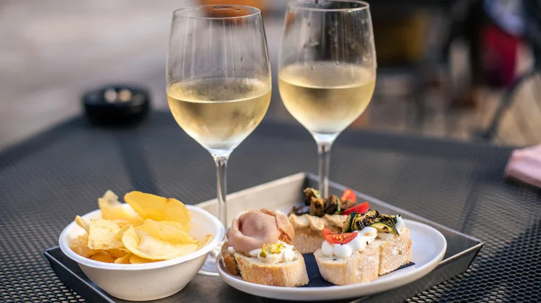 Plate of Venetian cicchetti