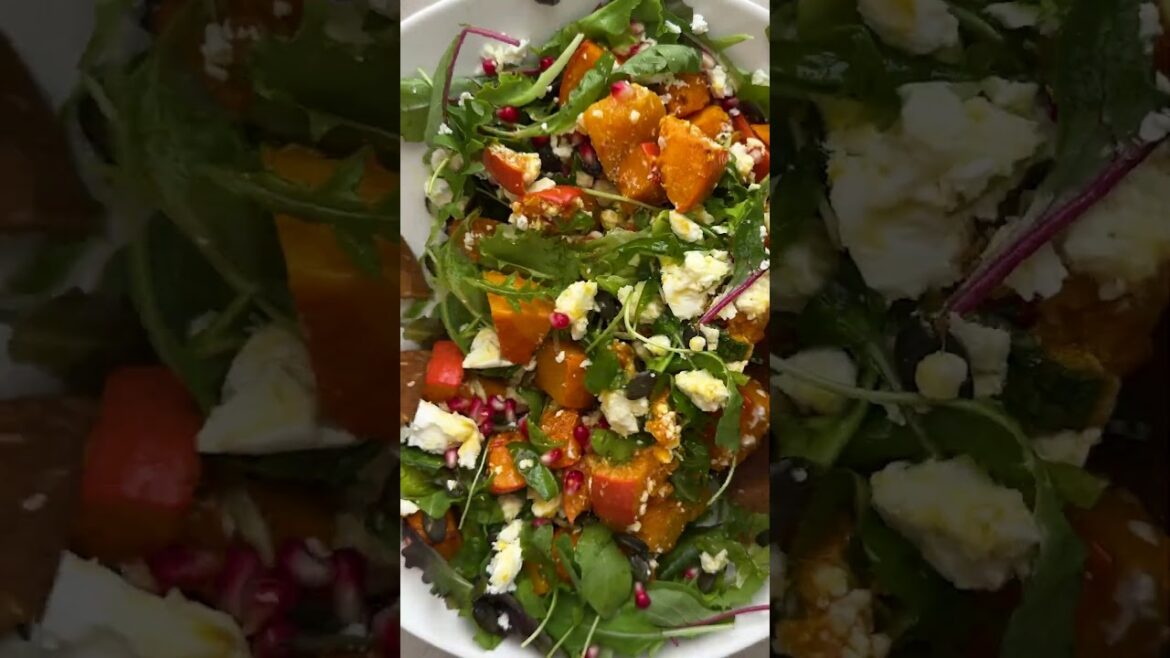 Herbstlicher Kürbissalat mit Ofenkürbis, Feta & Granatapfel