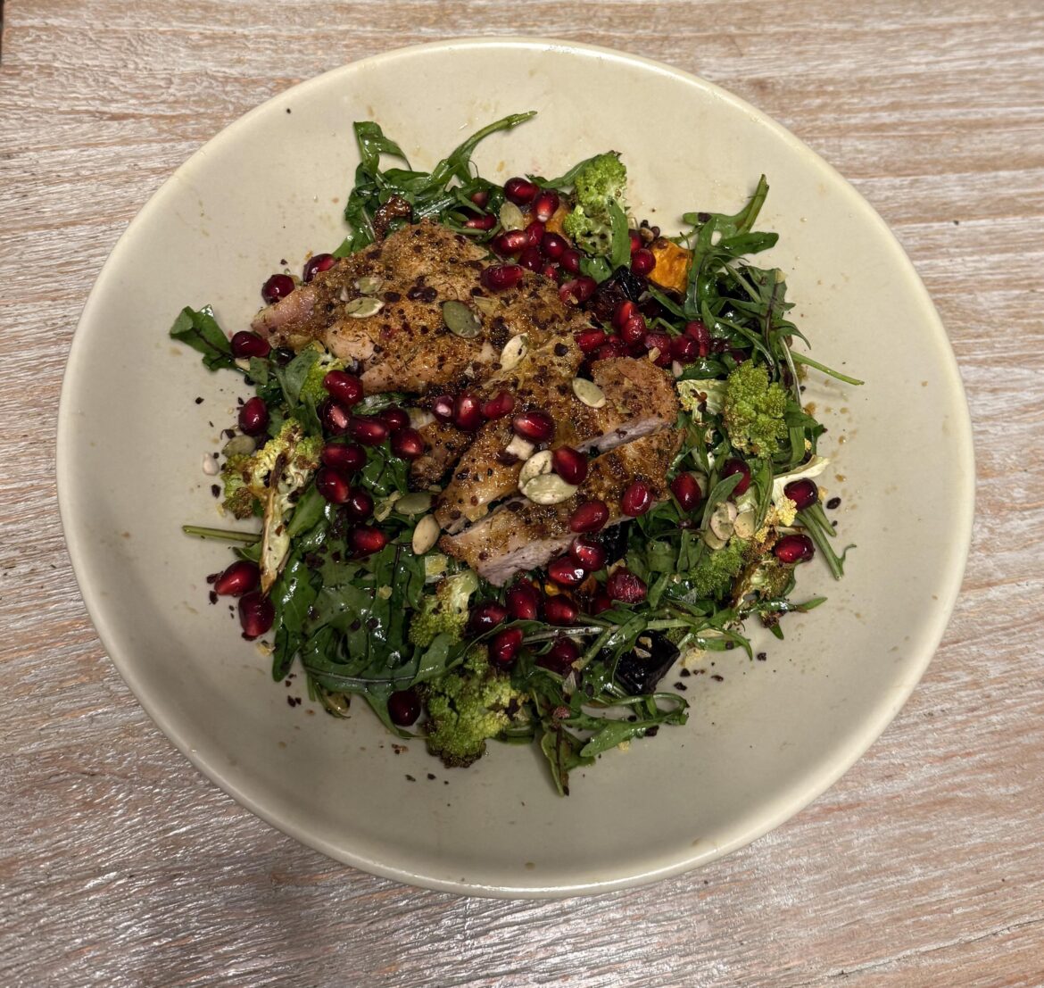 Fall salad vibes 🍁🥗🐤🥕🍠