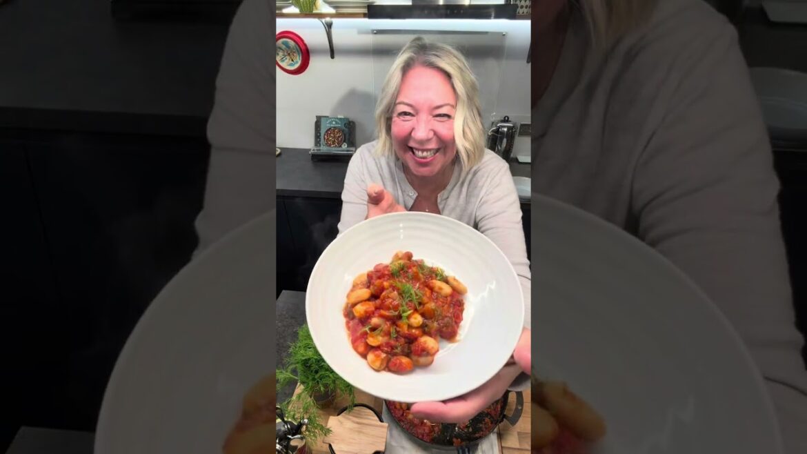 Gigantes- Greek style “big” beans & a suggestion for what to do with leftovers Gigantes- Greek style “big” beans & a suggestion for what to do with leftovers