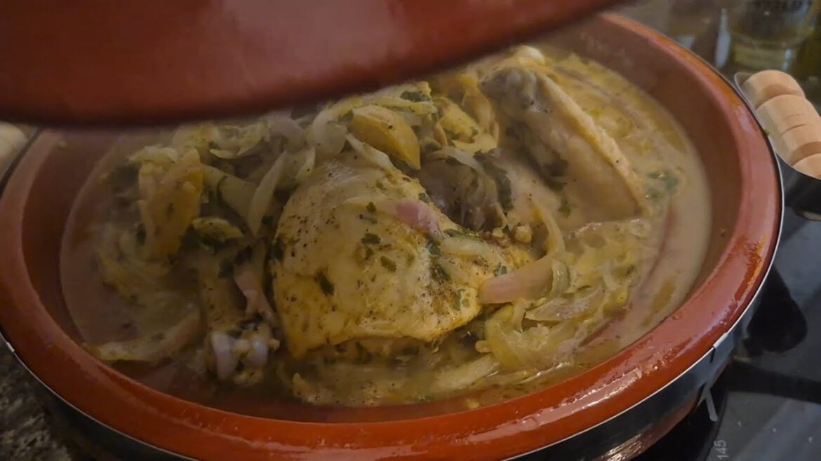 TAJINE POULET CITRON CONFIT ET OLIVES : Recette Marocaine Traditionnelle Facile