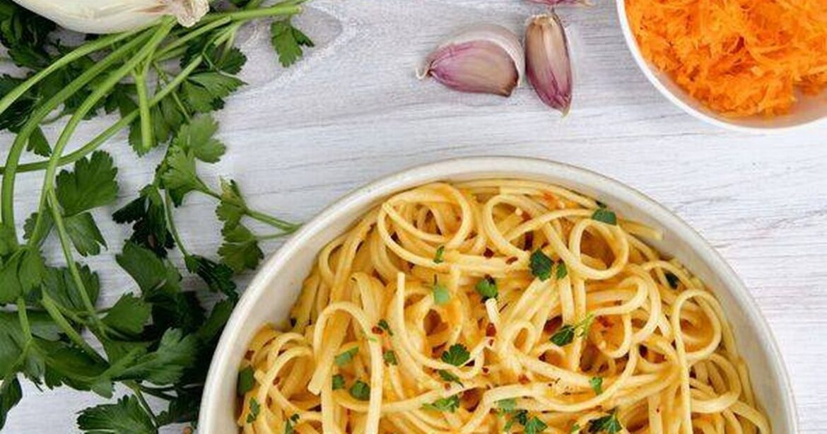 Chef says garlic won’t taste bitter if you swap frying for easy method Wales Online