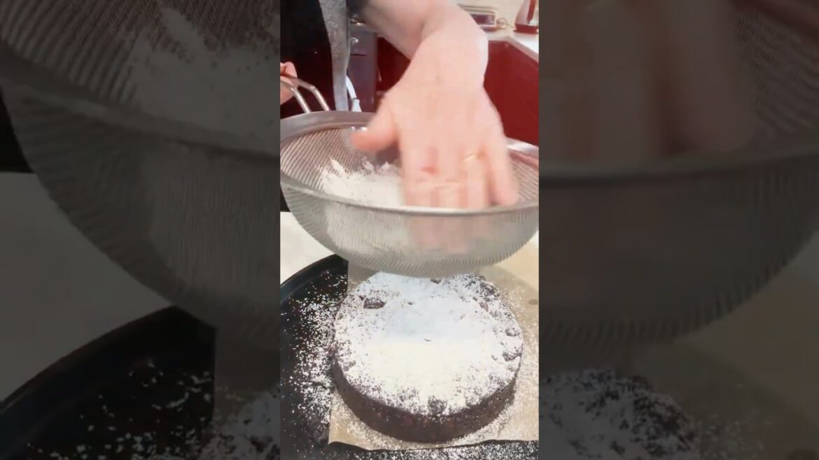 Classic Chocolate Panforte – The Perfect Italian Christmas Treat | 6 Weeks of Christmas Bake