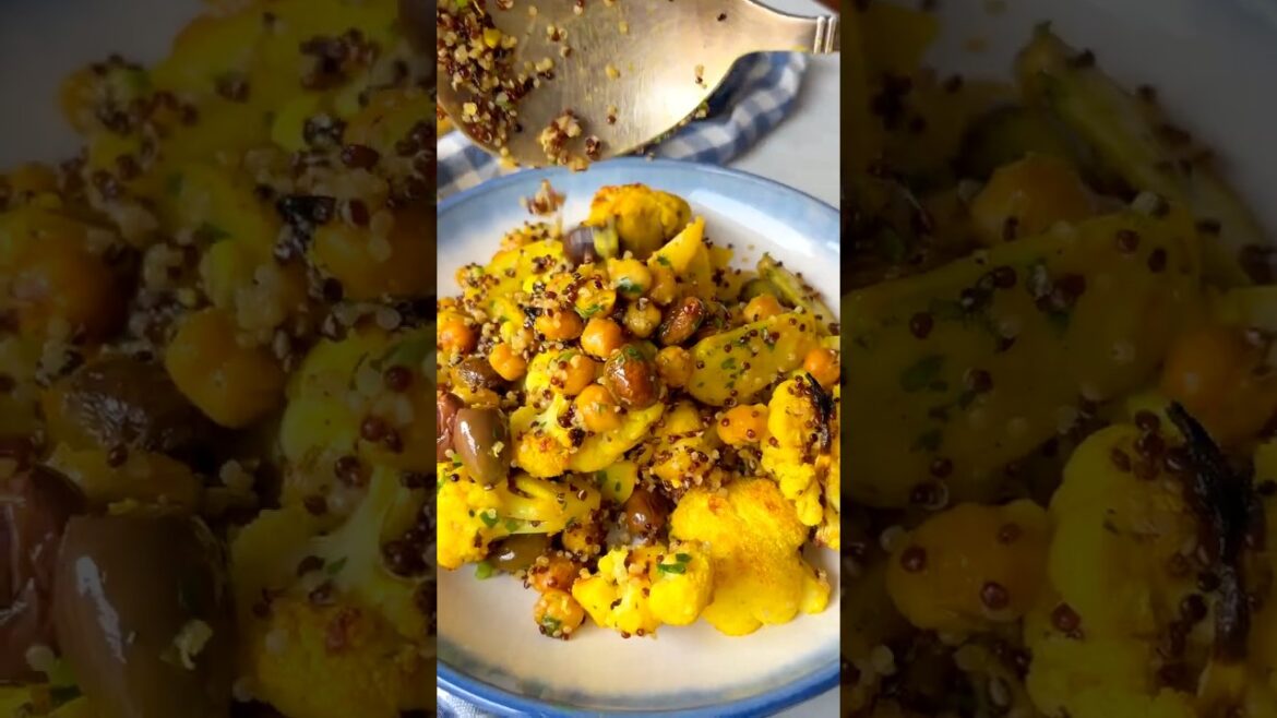 Turmeric Cauliflower and Chickpeas (Sheet Pan Dinner)