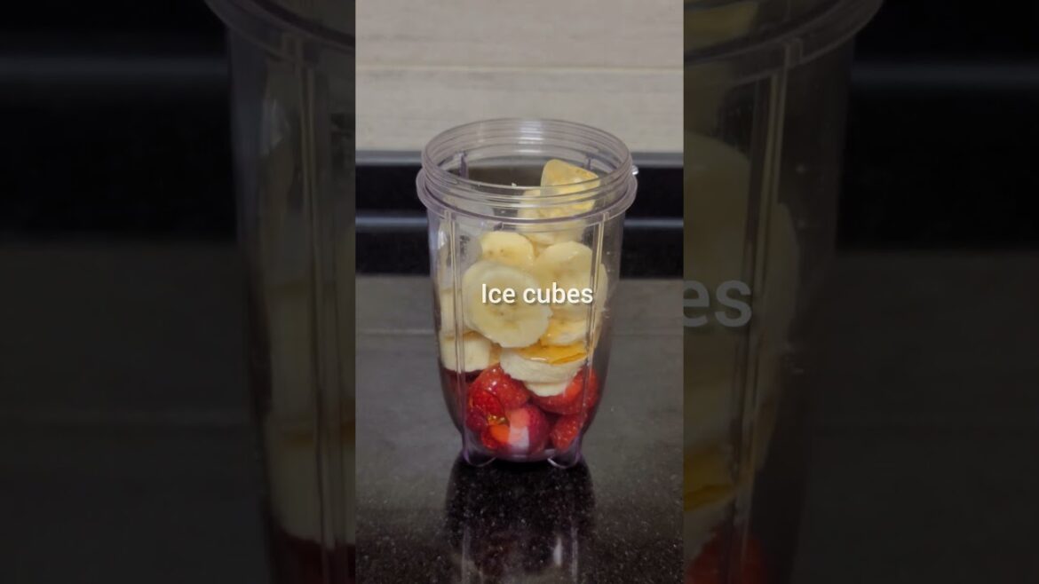 Strawberry Banana smoothie | Smoothie