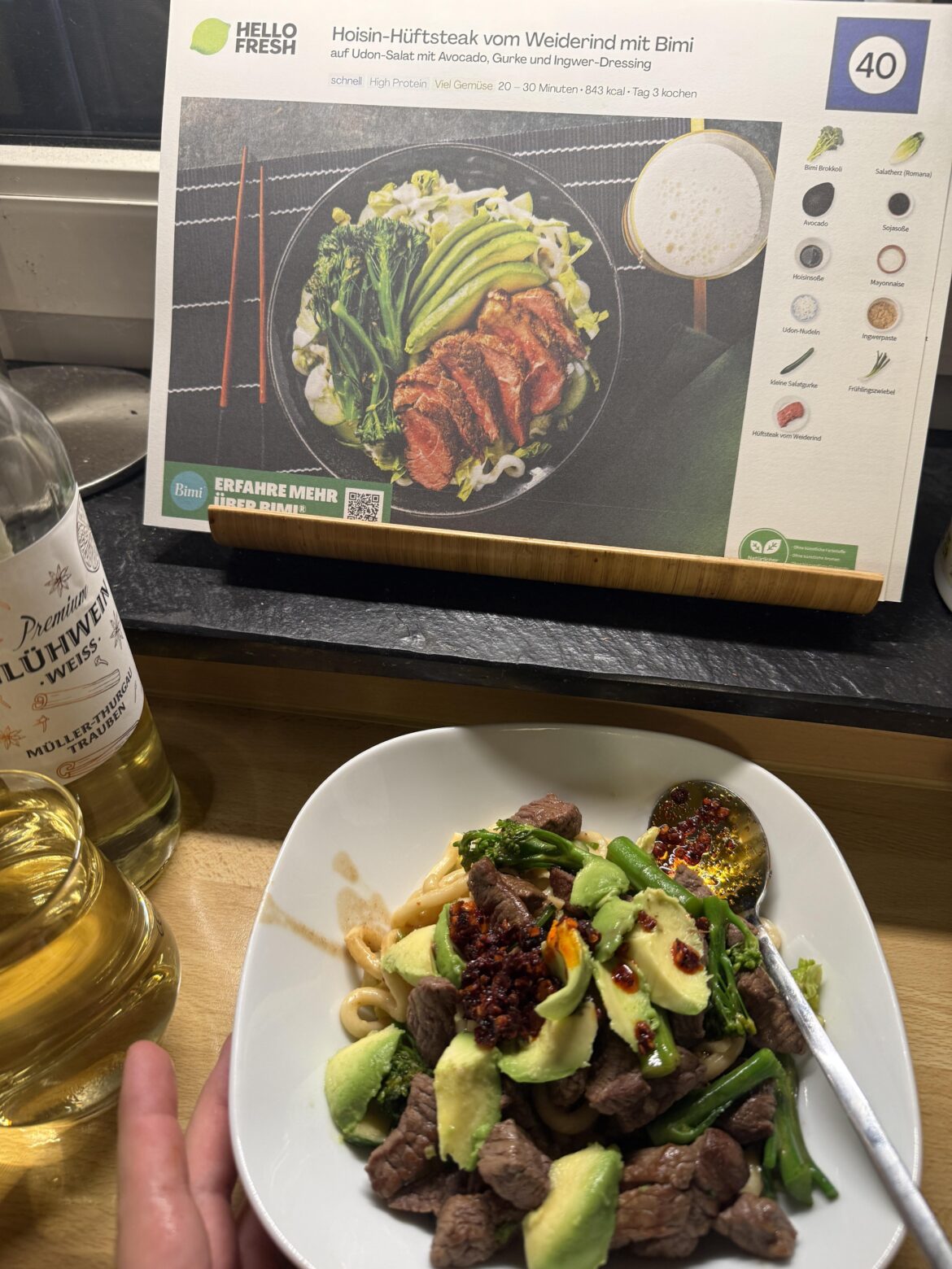 Hoisin-Steak of grassfed beef with bimi on Udon-Salad with avocado, cucumber and ginger-dressing