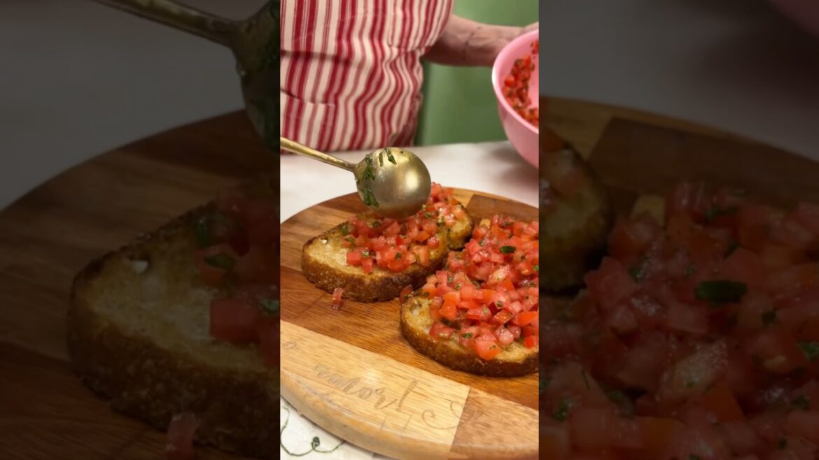 BRUSCHETTA CLÁSSICA, receita nos comentários #receita #receitafacies #receitas