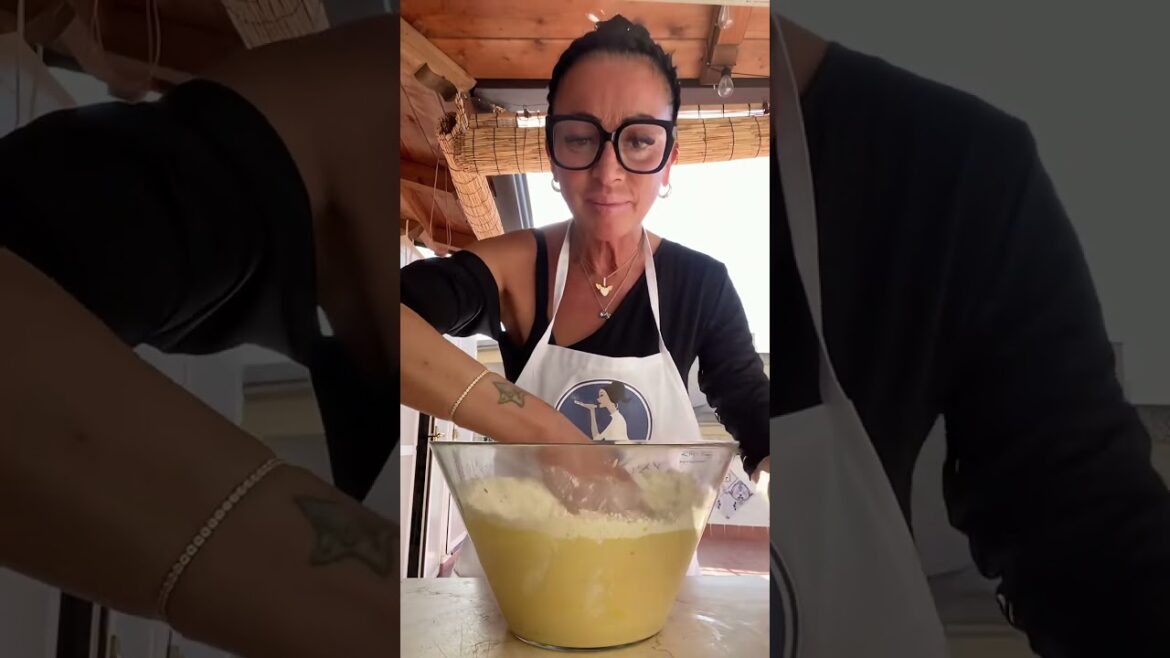 05/04/25 - Maria Cacialli: Ricetta pasta frolla pastiera napoletana