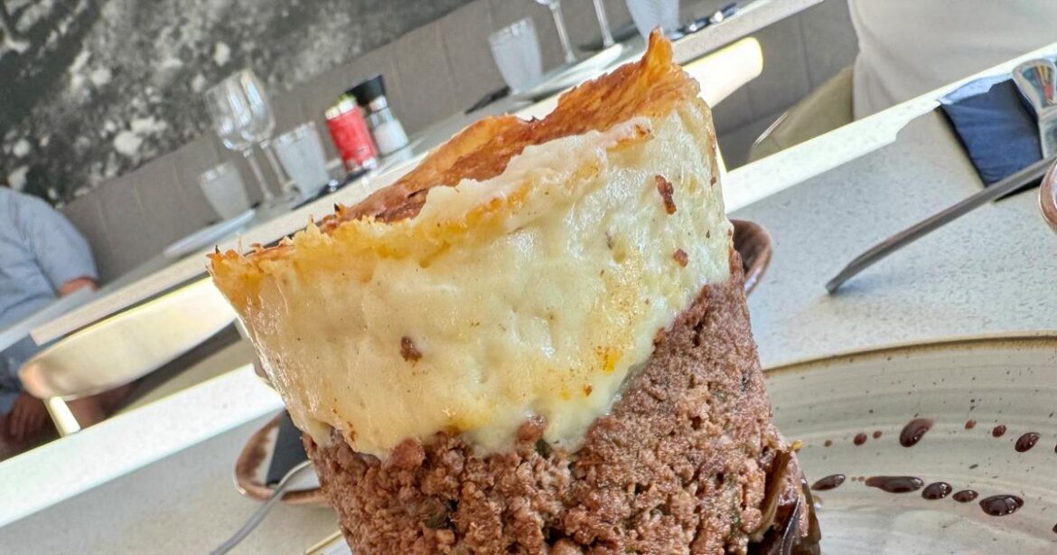 Nostos, Hove offers great food, wine and hospitality