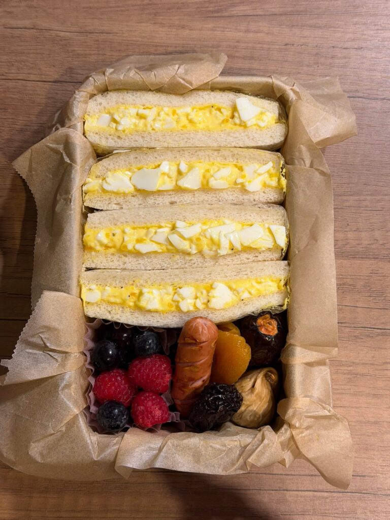 Trying a new vibe today and it’s giving Japanese café energy 🍞✨