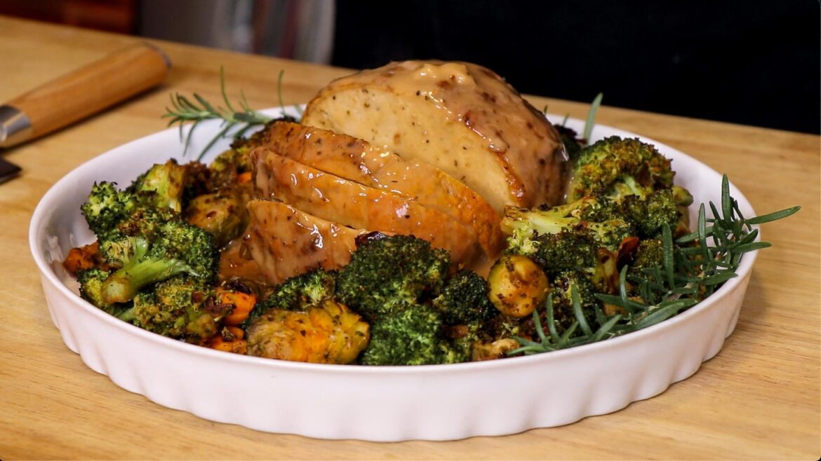 Vegan Turkey Roast from Scratch! Easy to Make Ahead of Time :) Vegan Turkey Roast from Scratch! Easy to Make Ahead of Time :)