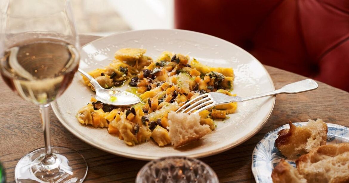 'Hidden gem' Hampshire Michelin restaurant that's 'lovely'