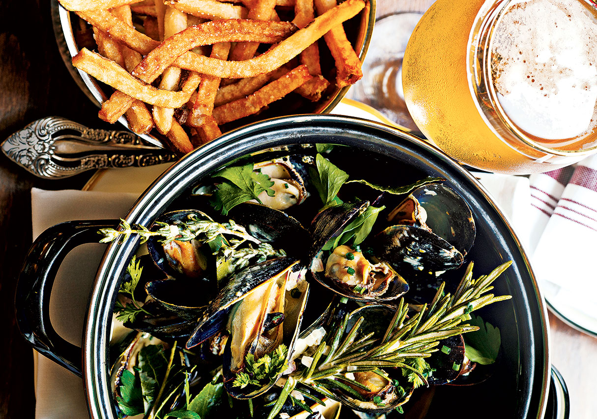 20150512.CHEZBILLYSUD-lede-1215.jpg - Washingtonian Best restaurants Georgetown