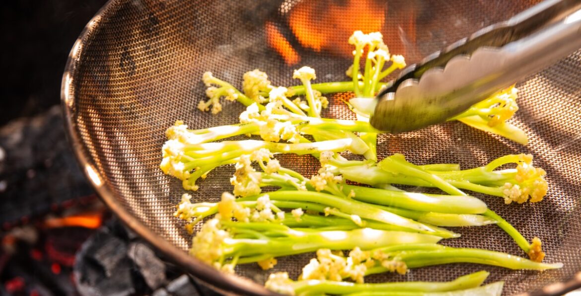 Ox Bar & Hearth Ignites Lincoln Park with Midwestern Cooking Over Live Fire