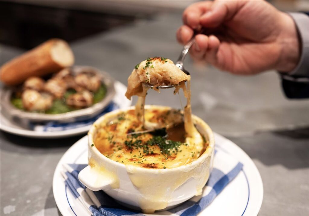 Poulet Bleu is back and Pre Amp Coffee Studio is now open