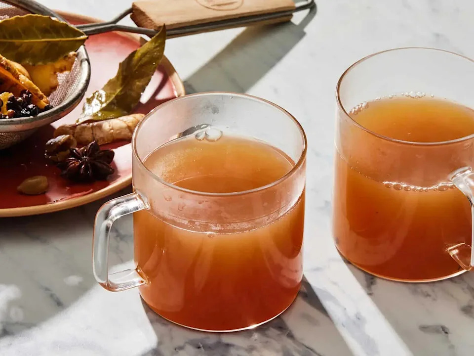 Mulled Cider. / Credit: Christopher Testani for The New York Times. Food Stylist: Simon Andrews