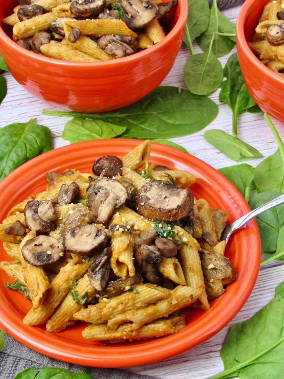 Pumpkin Pasta With Spinach & Mushrooms