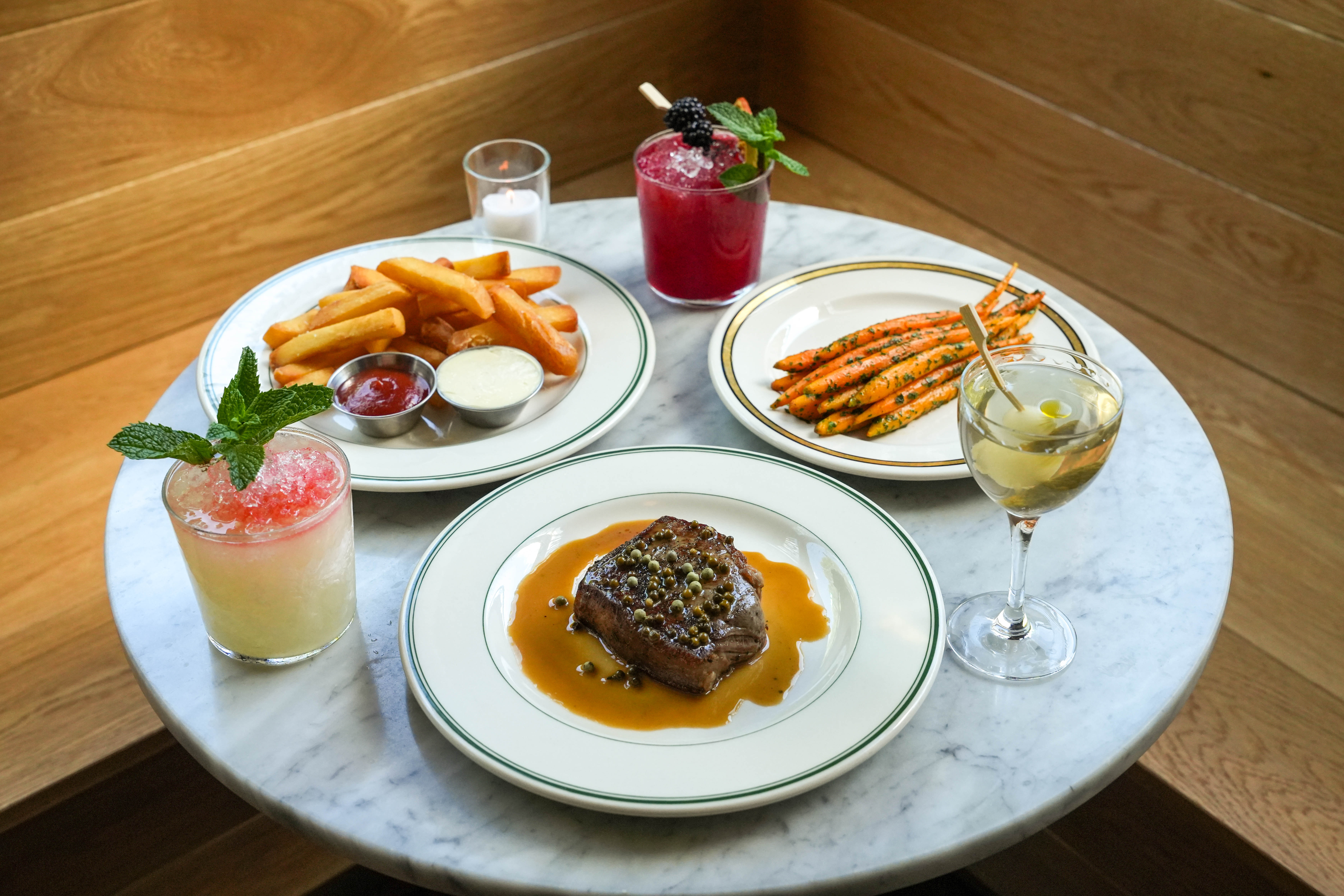 L'Echelle, a French bistro in Southeast Portland, is located at 4537 S.E. Division Street.